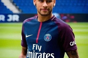 九游官方入口 - 内马尔在TES比赛中战术调整，挺进下一轮引发热议！